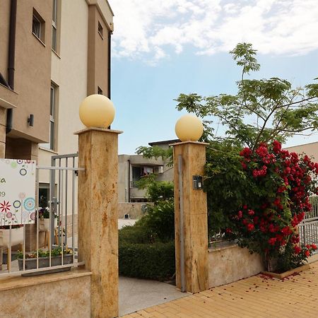 Villa Flora Sozopol Bagian luar foto