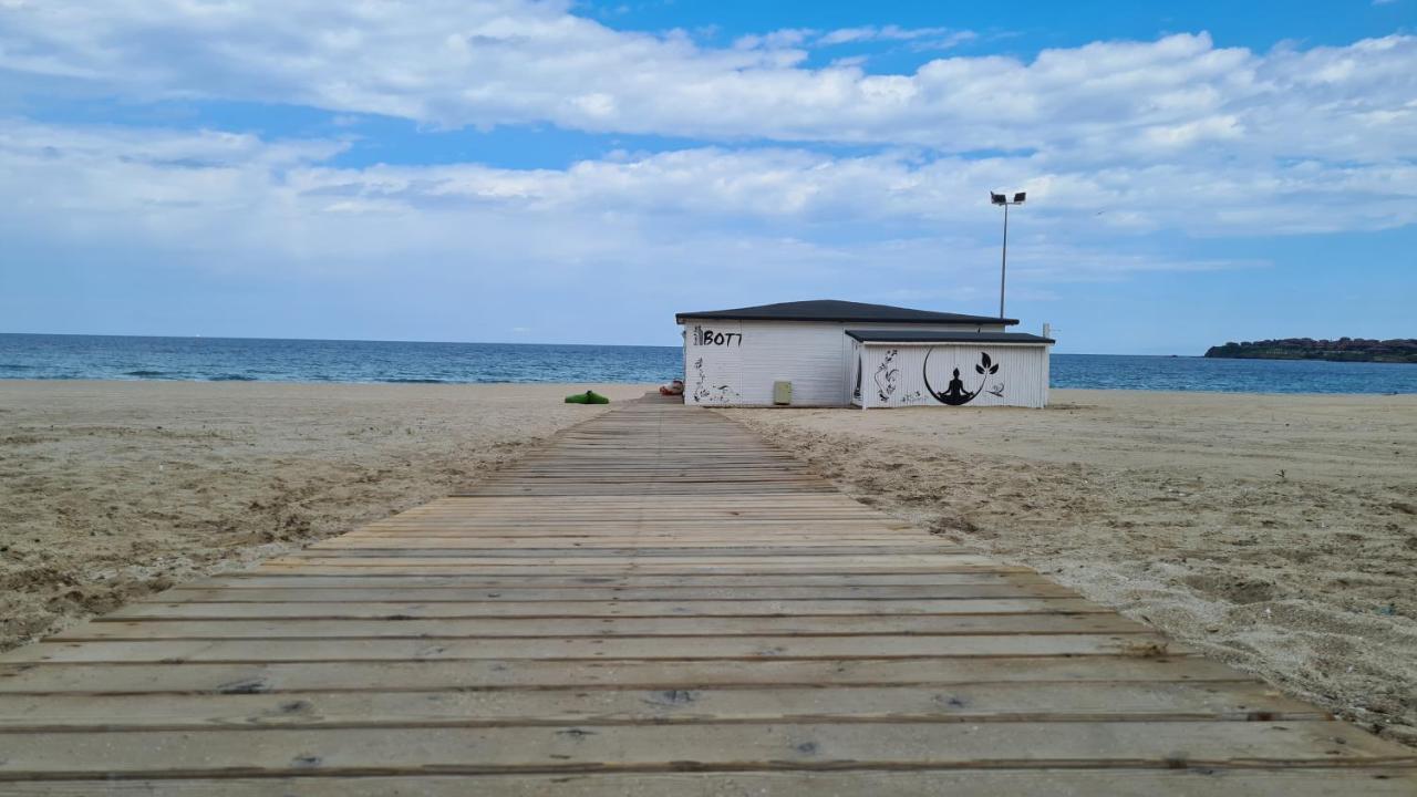 Villa Flora Sozopol Bagian luar foto